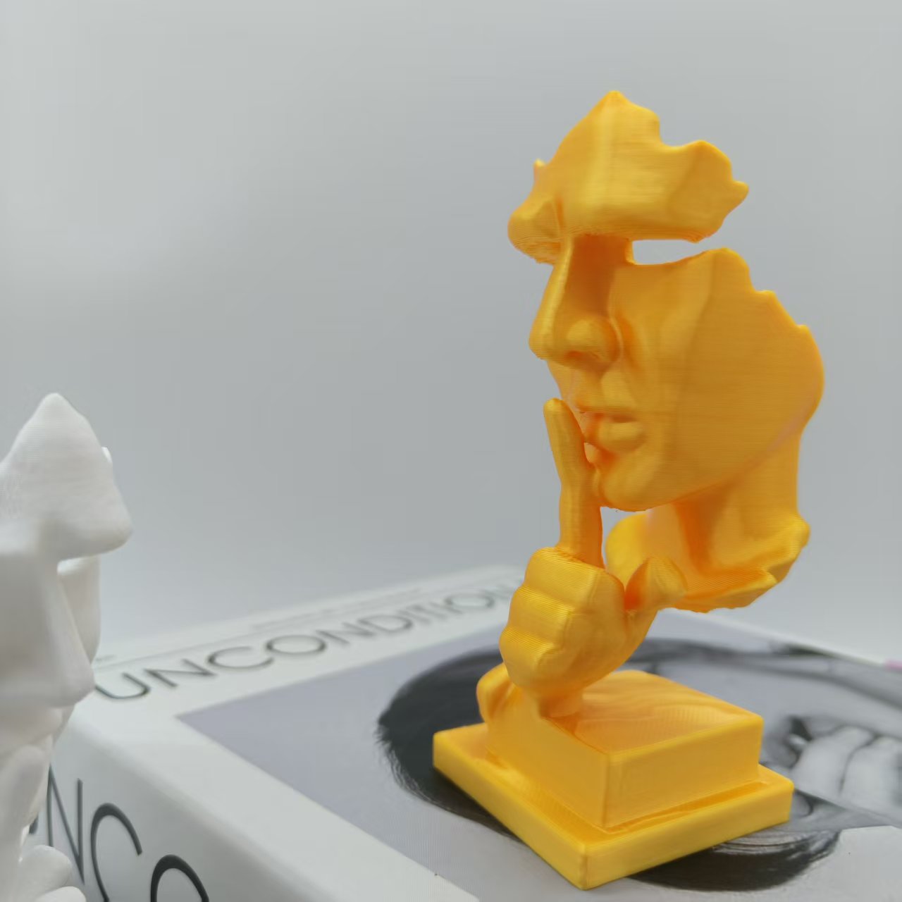تمثال المفكر، الصمت هو تمثال ف - مراجعة 3D Printing Mockup وسعره